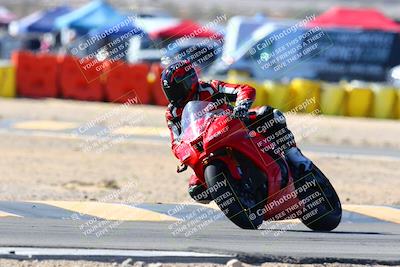 media/Feb-12-2022-SoCal Trackdays (Sat) [[3b21b94a56]]/Turn 2 (1045am)/